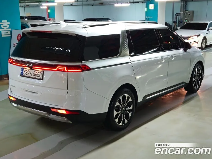 Kia Carnival 2023 из KR, фото 4