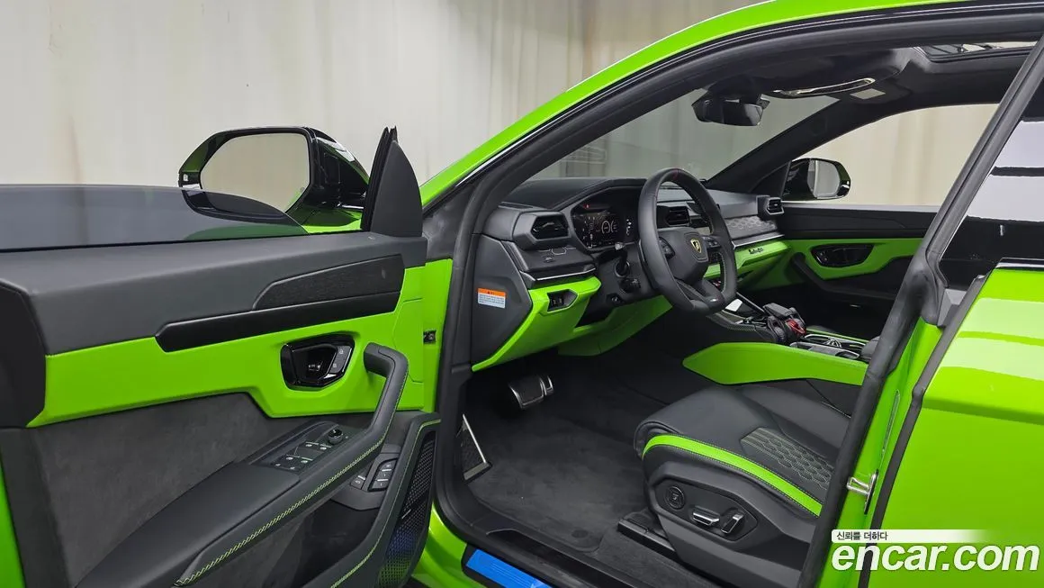 Lamborghini Urus 2025 из KR, фото 10