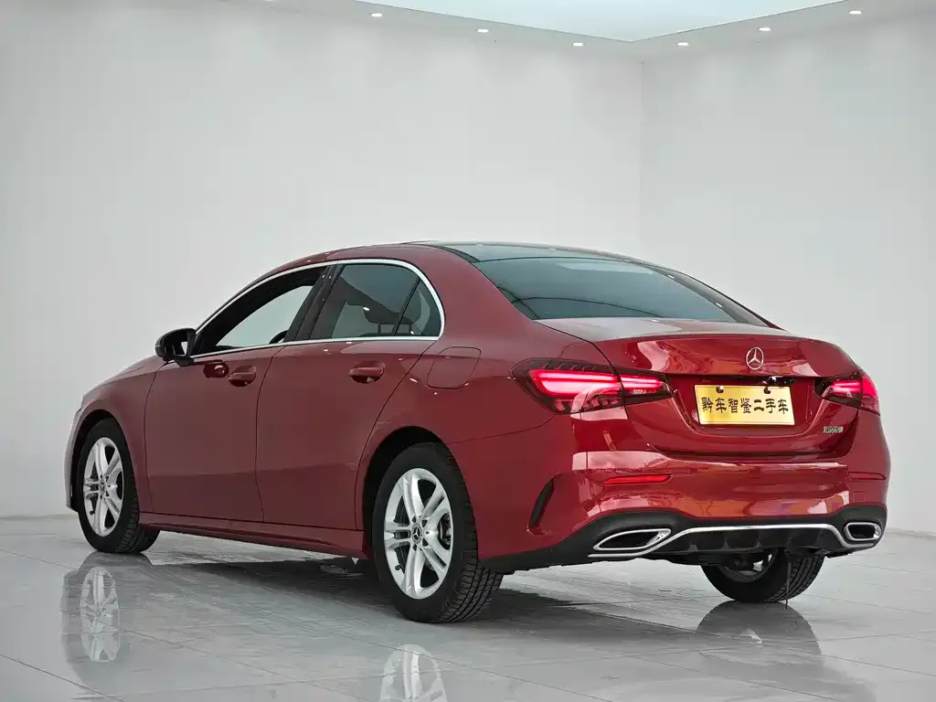 Mercedes-Benz A-Class 2024 из CN, фото 4