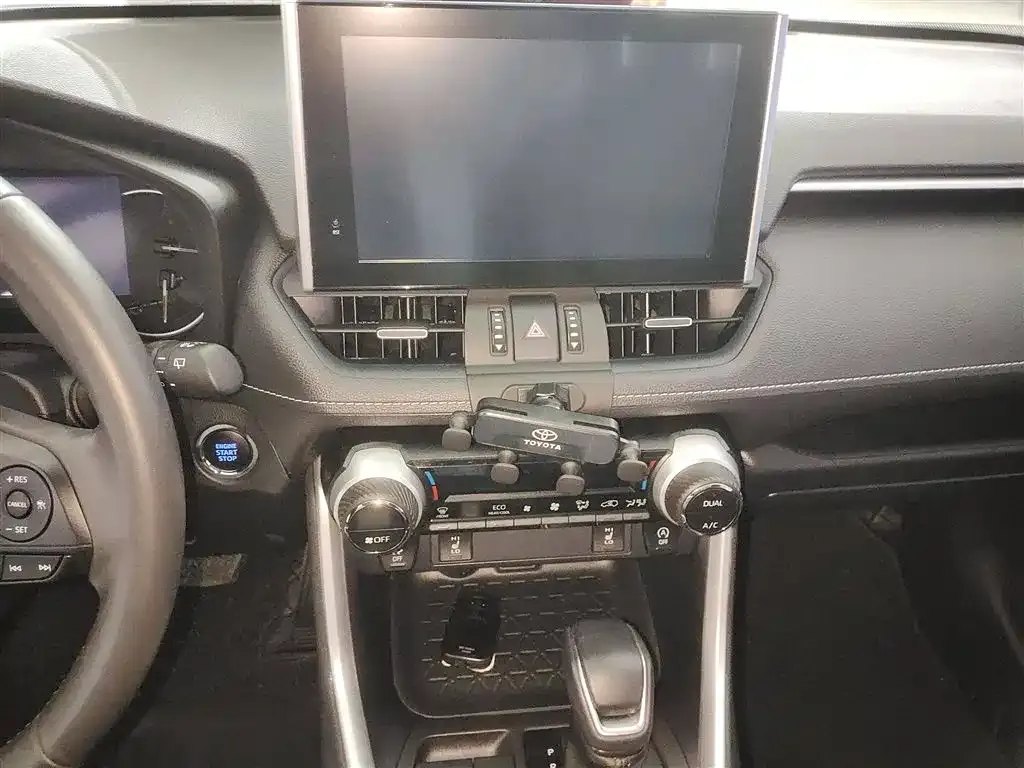 Toyota RAV4 2023 из CN, фото 4