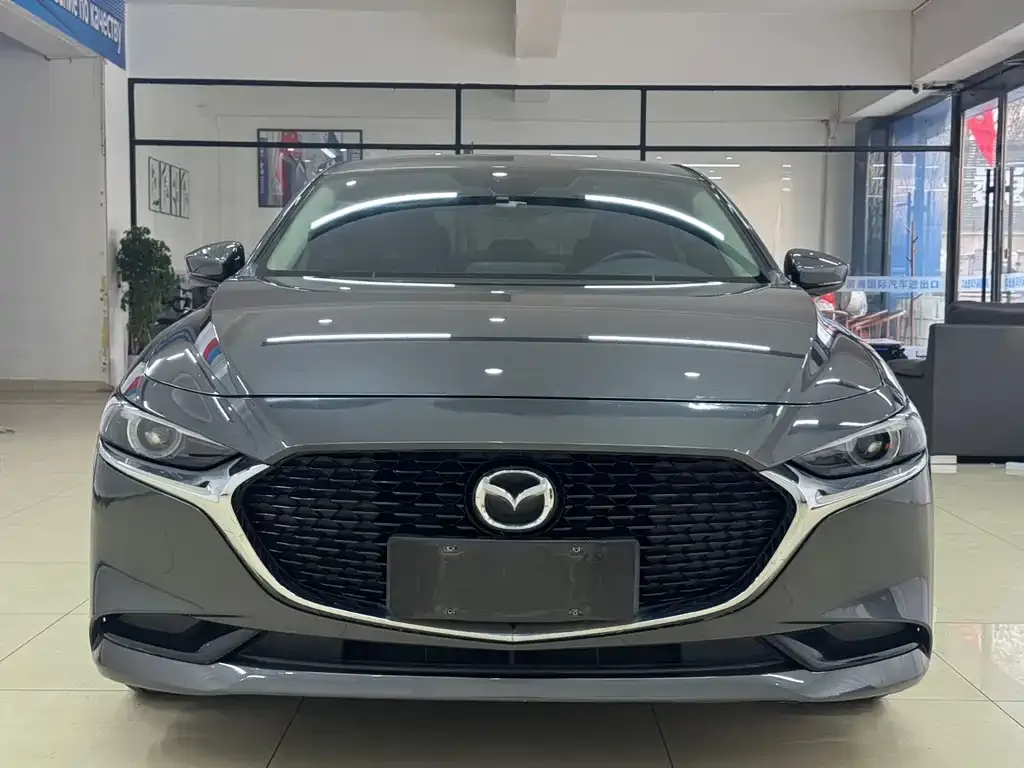Mazda 3 Axela 2021 из CN, фото 2