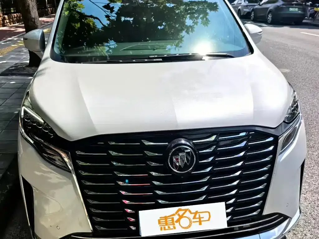 Buick GL8 2023 из CN, фото 1