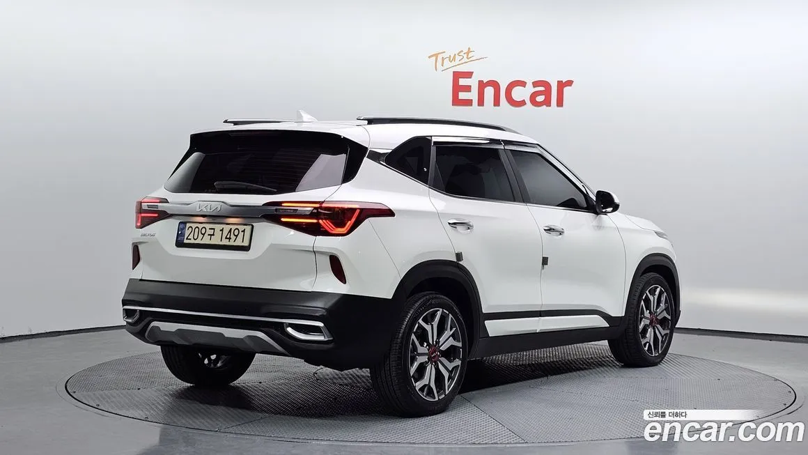 Kia Seltos 2023 из KR, фото 2