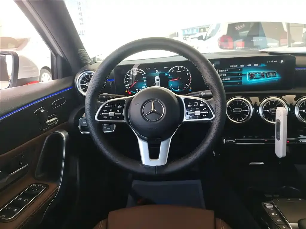 Mercedes-Benz A-Class (Import) 2022 из CN, фото 3