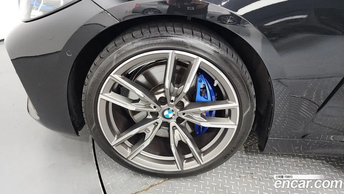 BMW 4-Series 2024 из KR, фото 5