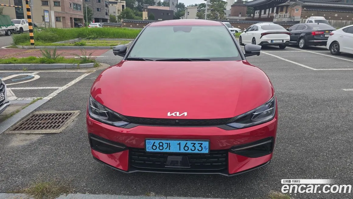 Kia EV6 2023 из KR, фото 2