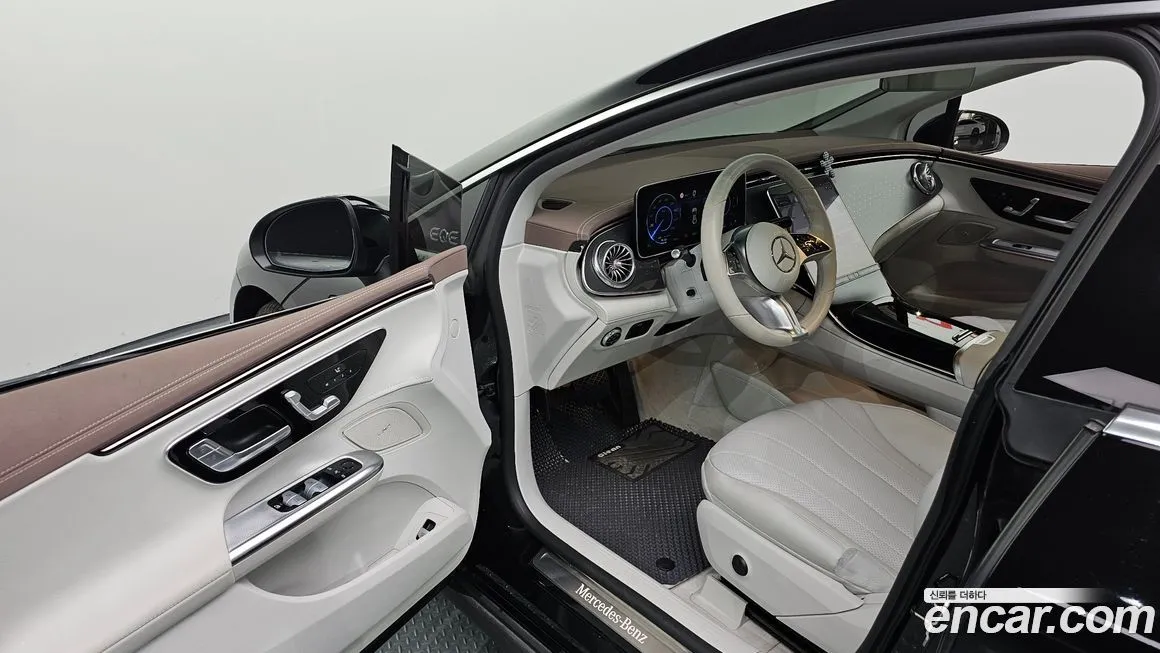 Mercedes-Benz EQE 2023 из KR, фото 10