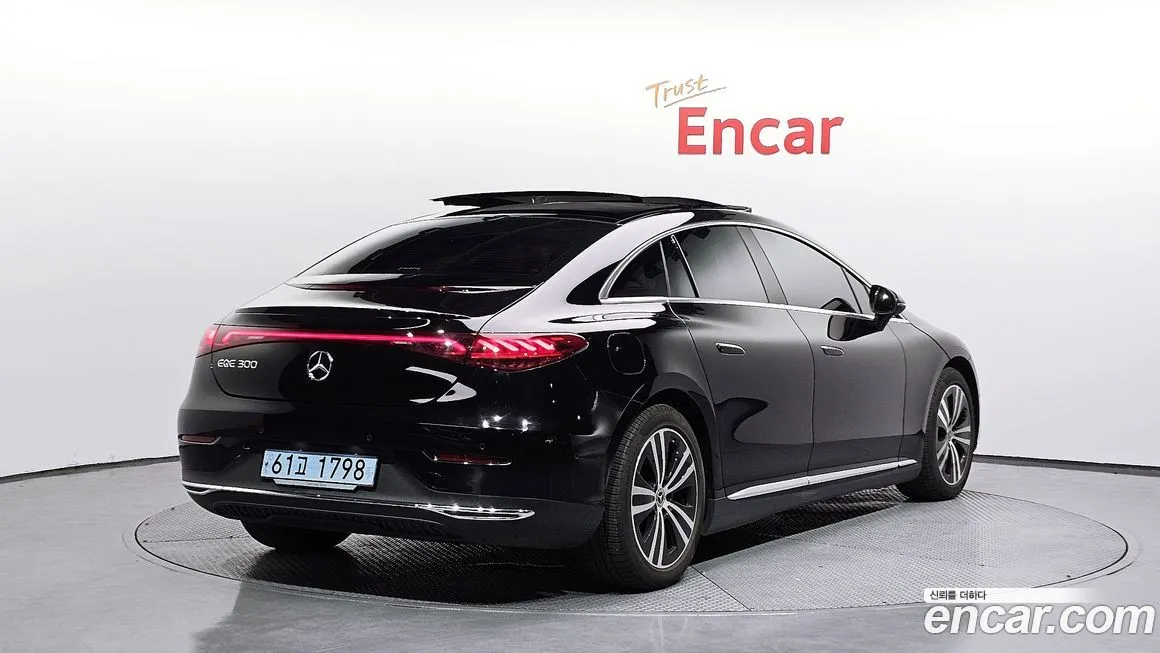 Mercedes-Benz EQE 2023 из KR, фото 2