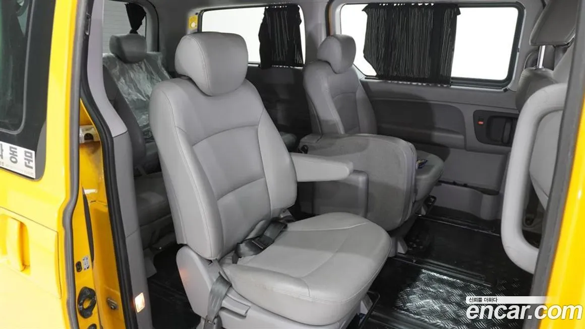 Hyundai Starex 2021 из KR, фото 9