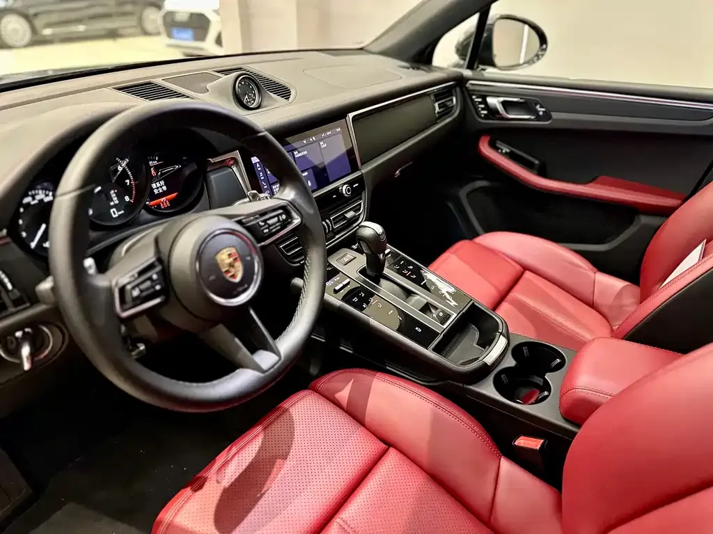 Porsche Macan 2023 из CN, фото 4