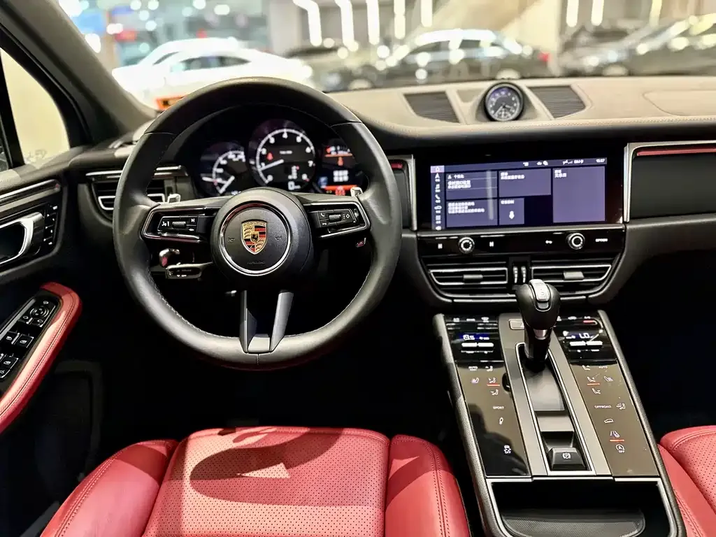 Porsche Macan 2023 из CN, фото 5