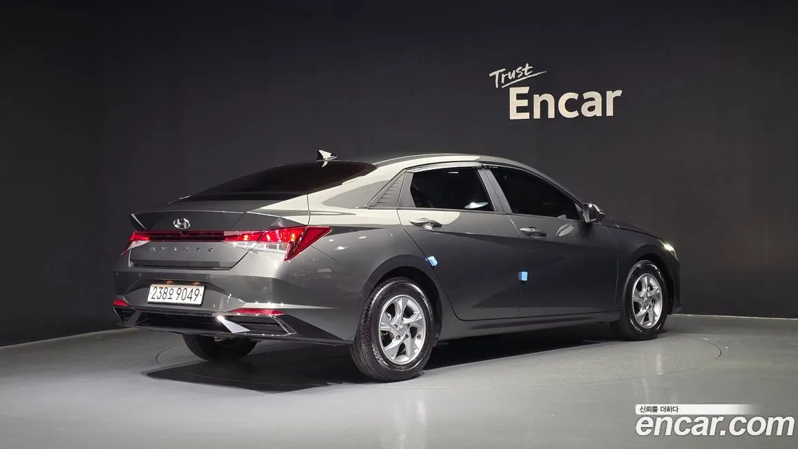 Hyundai AVANTE 2022 из KR, фото 2
