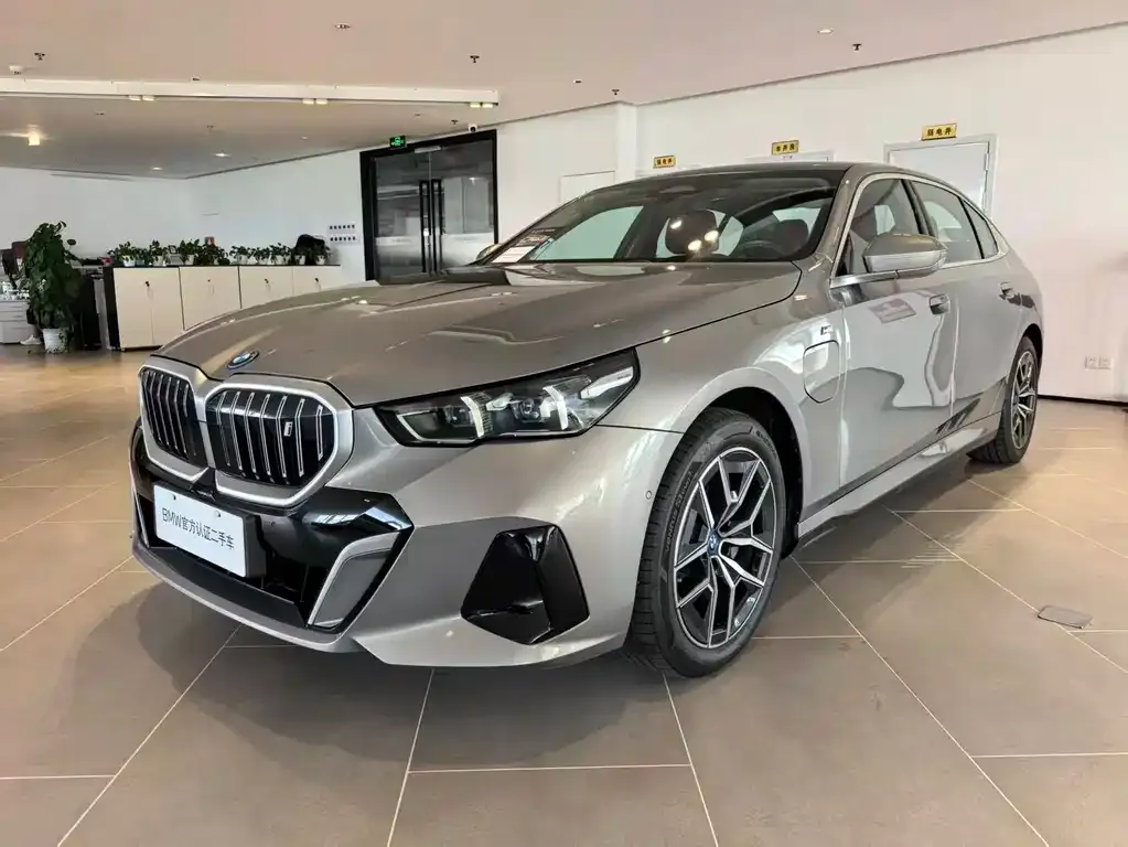 BMW i5 2024 из CN, фото 1