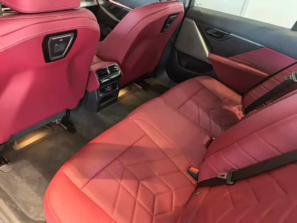 BMW i5 2024 из CN, фото 10