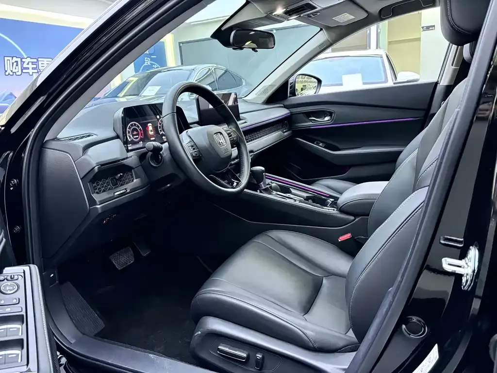 Honda Accord — фото 4
