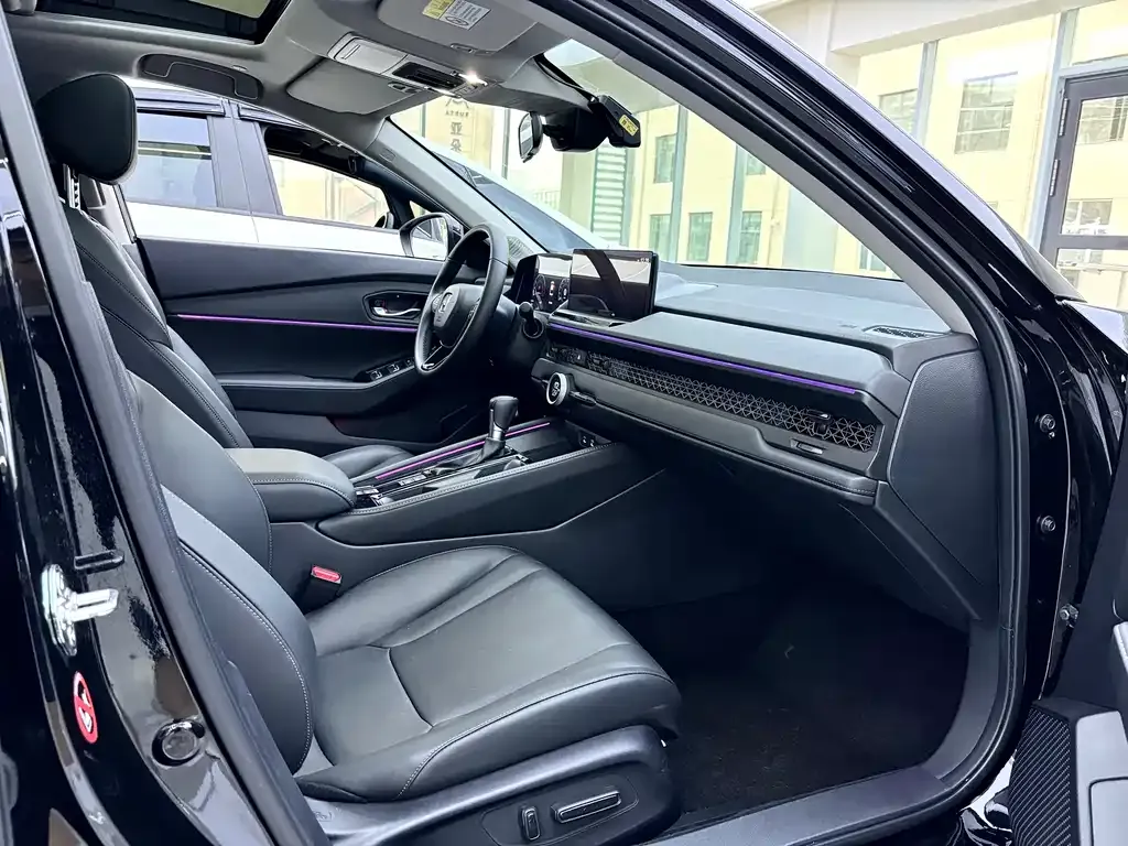 Honda Accord — фото 6