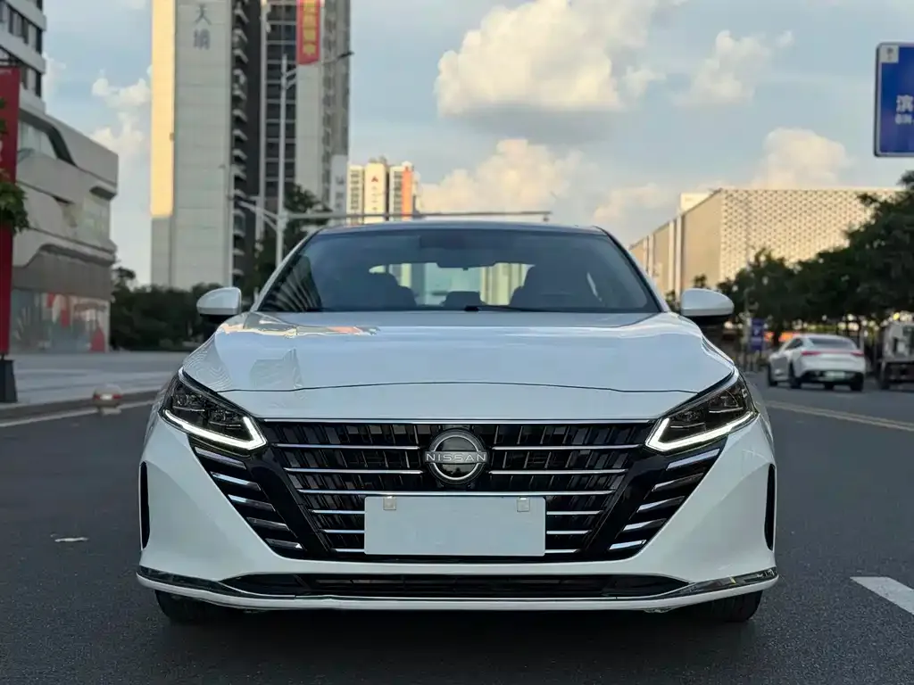 Nissan Teana — фото 2