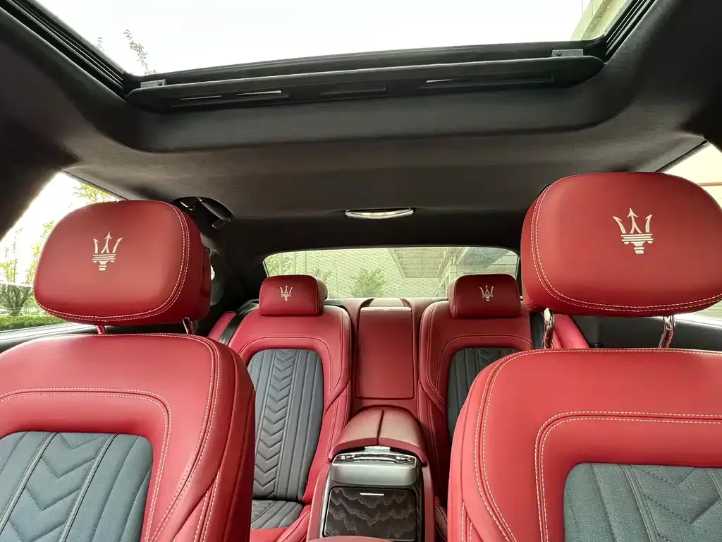 Maserati Quattroporte 2022 из CN, фото 8