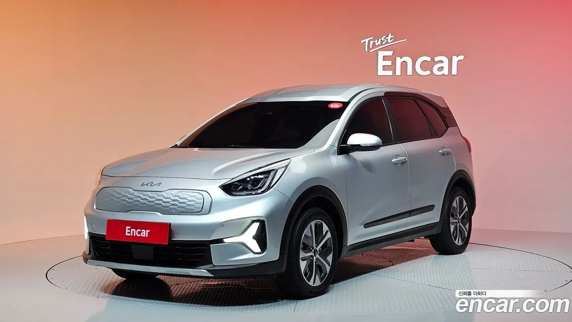 Kia Niro 2023 из KR, фото 1
