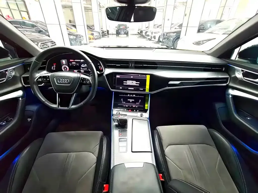 Audi A6L 2023 из CN, фото 8