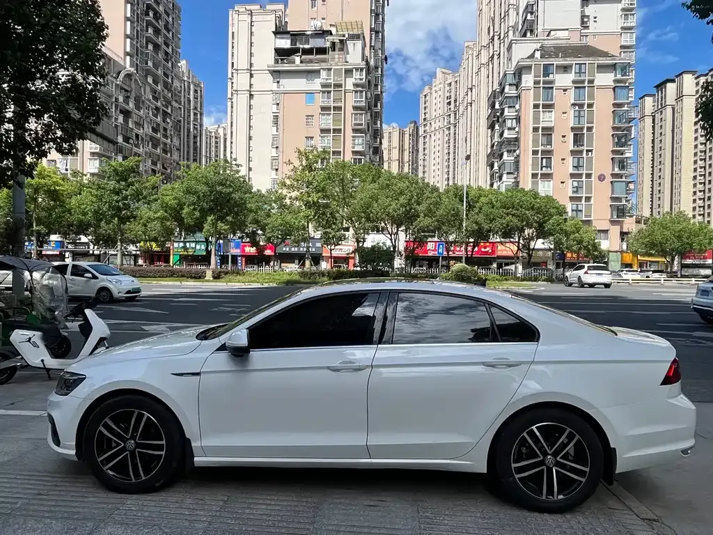 Volkswagen Lamando 2022 из CN, фото 10