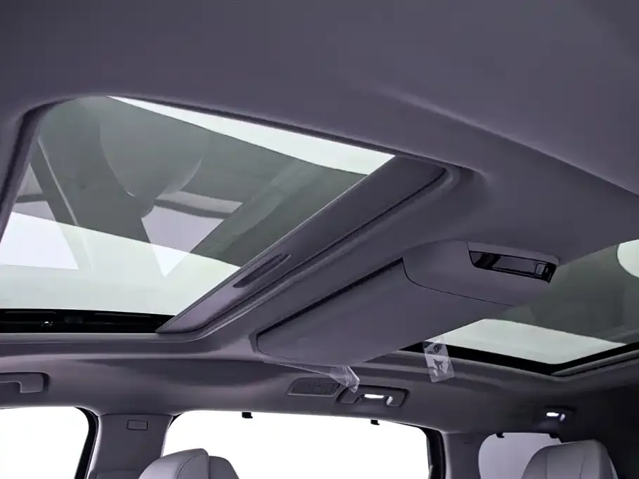 Buick GL8 2025 из CN, фото 10