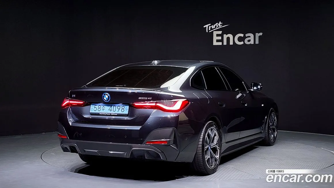 BMW i4 2024 из KR, фото 2