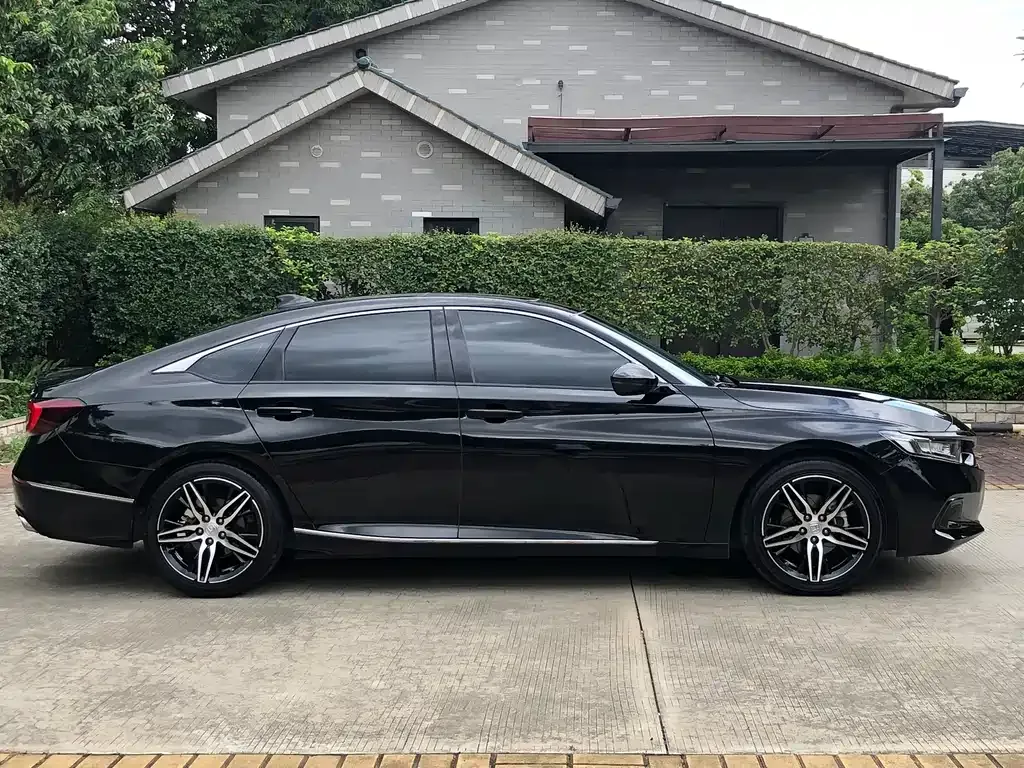 Honda Accord 2023 из CN, фото 8
