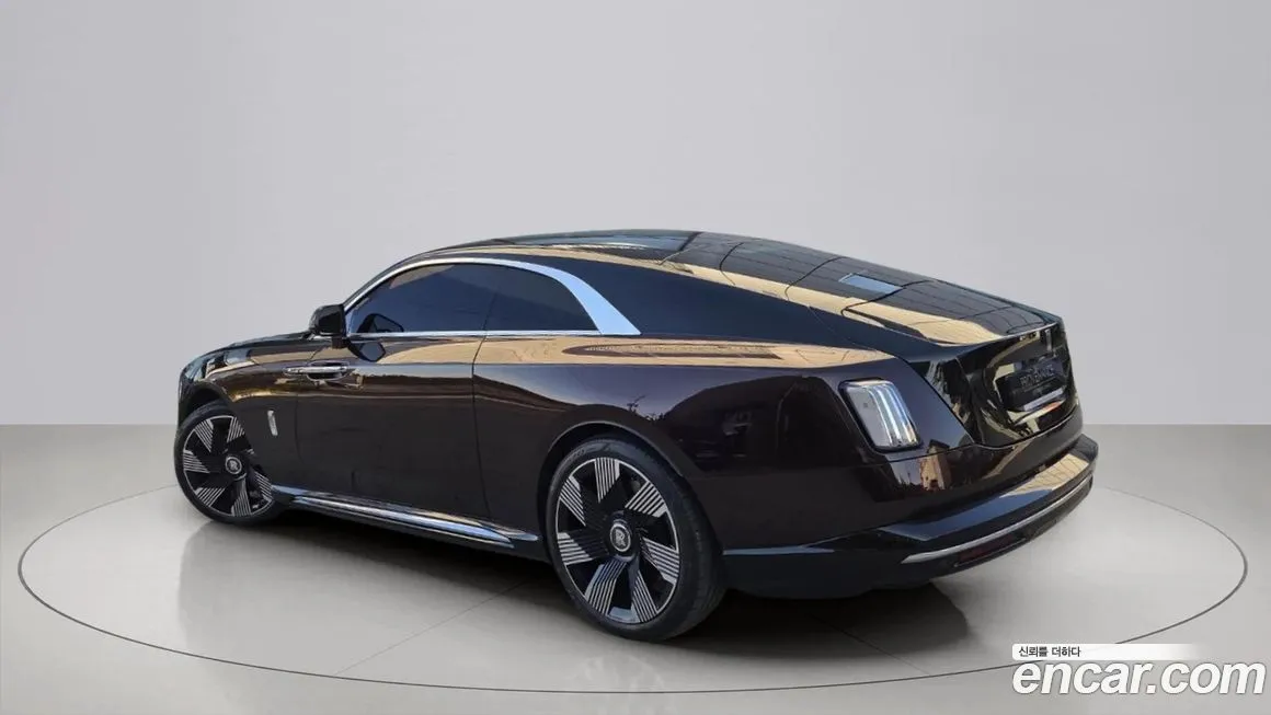 Rolls-Royce Spectre 2024 из KR, фото 3