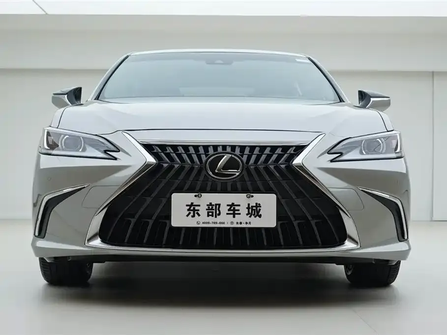 Lexus ES 2024 из CN, фото 2
