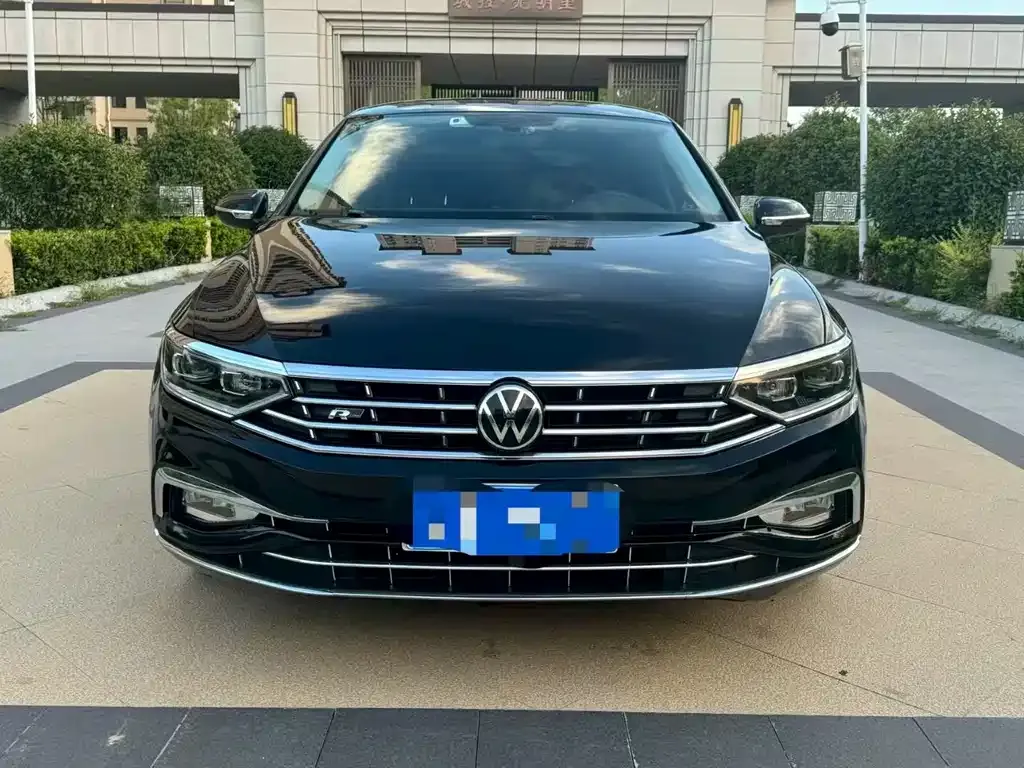 Volkswagen Magotan 2022 из CN, фото 1
