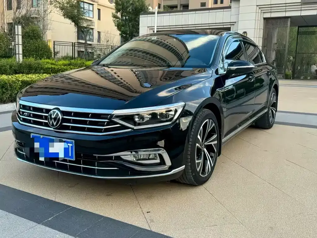 Volkswagen Magotan 2022 из CN, фото 2