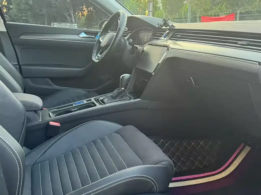 Volkswagen Magotan 2022 из CN, фото 8