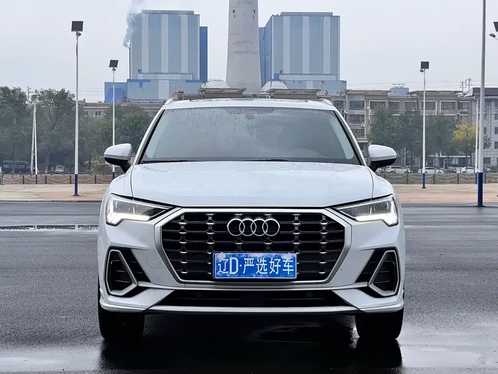 Audi Q3 — фото 2
