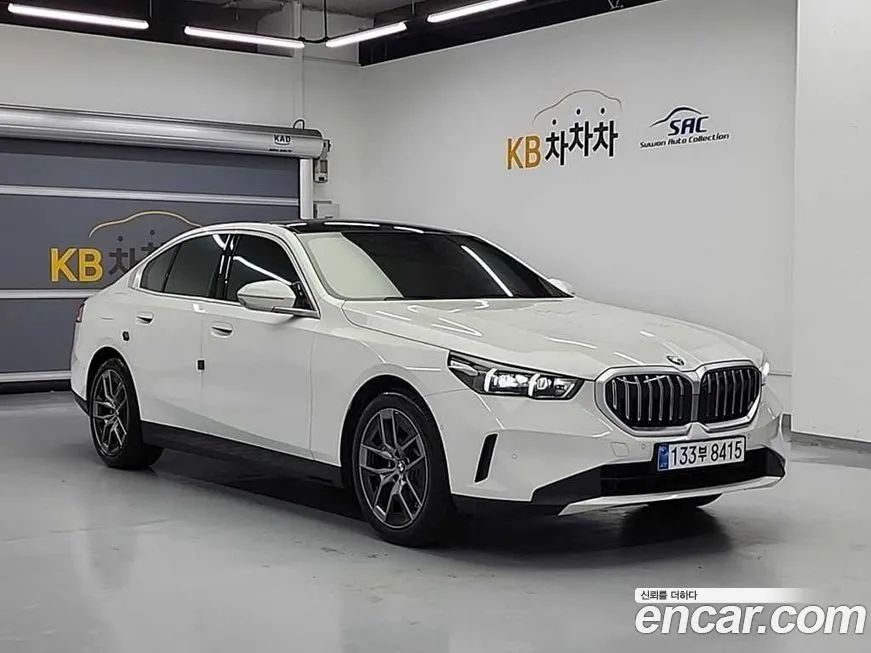 BMW 5-Series 2025 из KR, фото 4