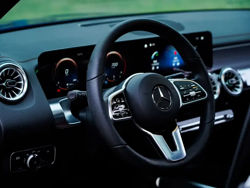 Mercedes-Benz GLB 2023 из CN, фото 8