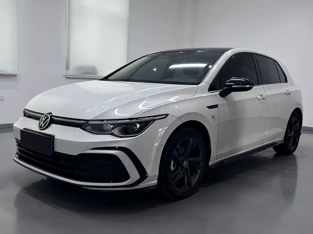Volkswagen Golf 2022 из CN, фото 1
