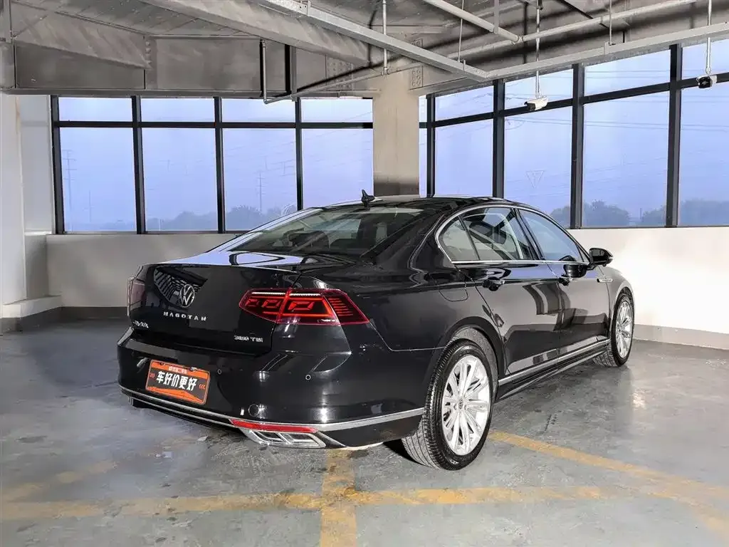 Volkswagen Magotan 2023 из CN, фото 2