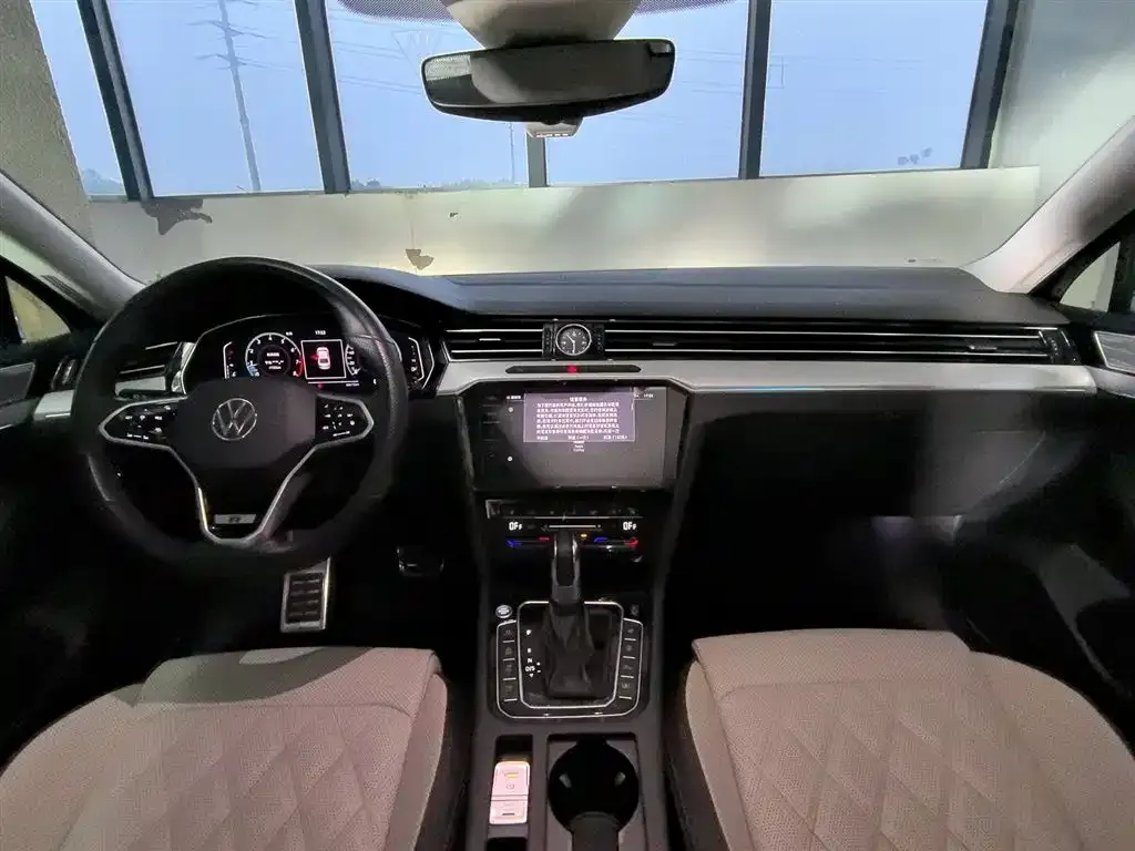 Volkswagen Magotan 2023 из CN, фото 5