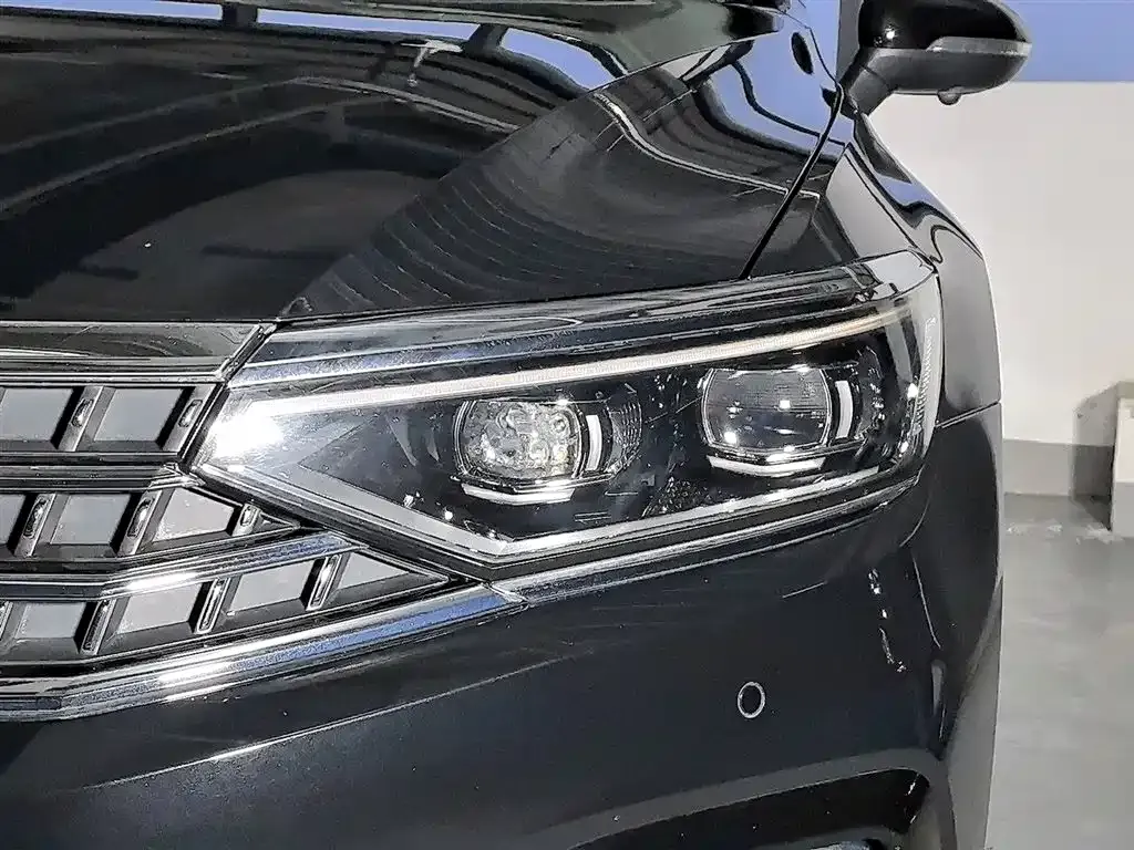 Volkswagen Magotan 2023 из CN, фото 7