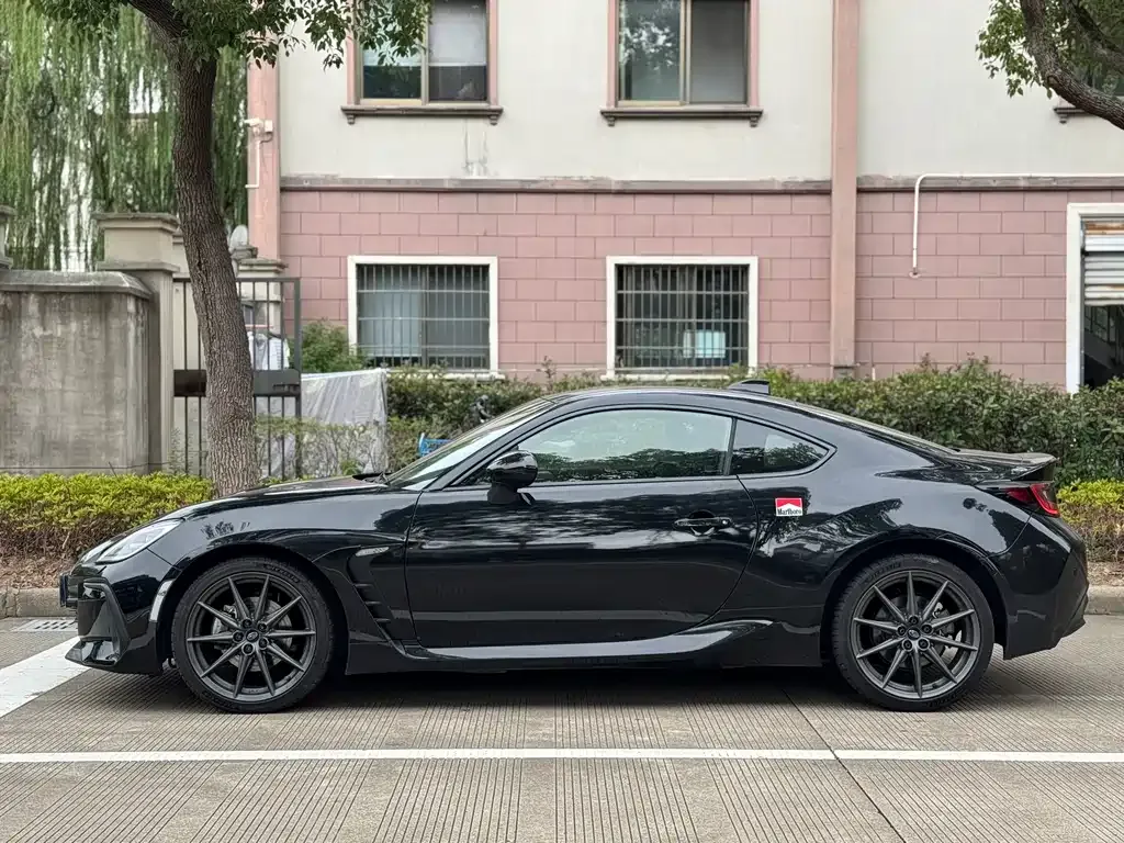 Subaru BRZ 2023 из CN, фото 5