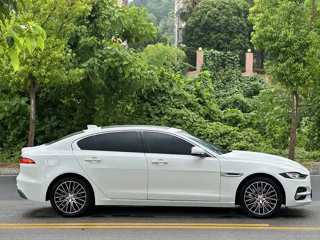 Jaguar XEL 2022 из CN, фото 5