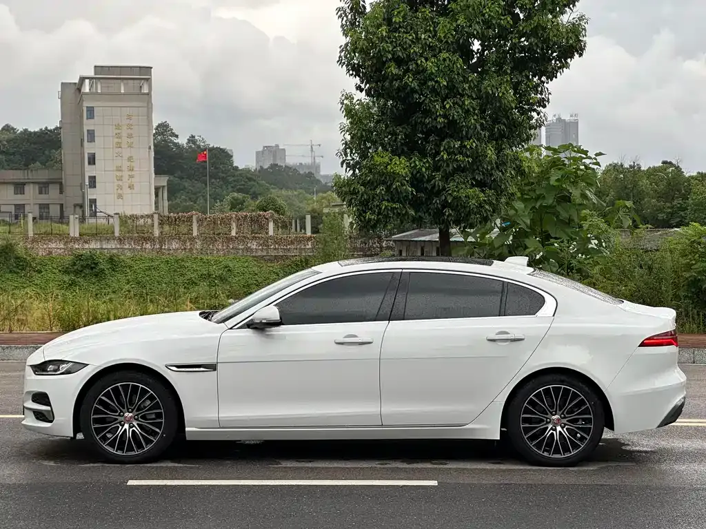 Jaguar XEL 2022 из CN, фото 8