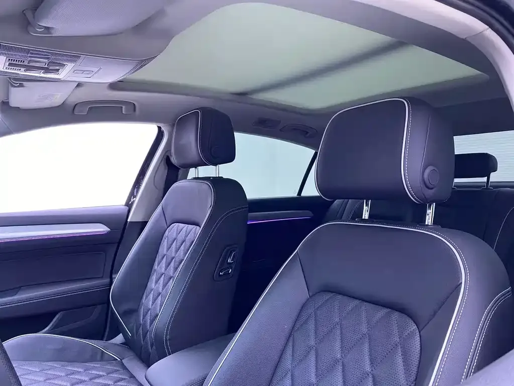 Volkswagen Magotan GTE PHEV 2024 из CN, фото 9
