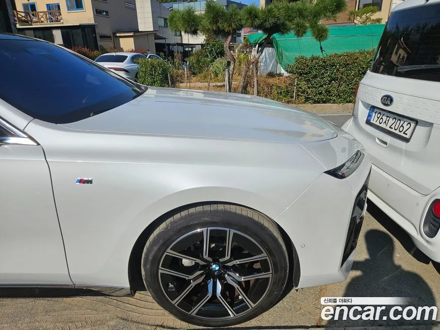 BMW 7-Series 2025 из KR, фото 3
