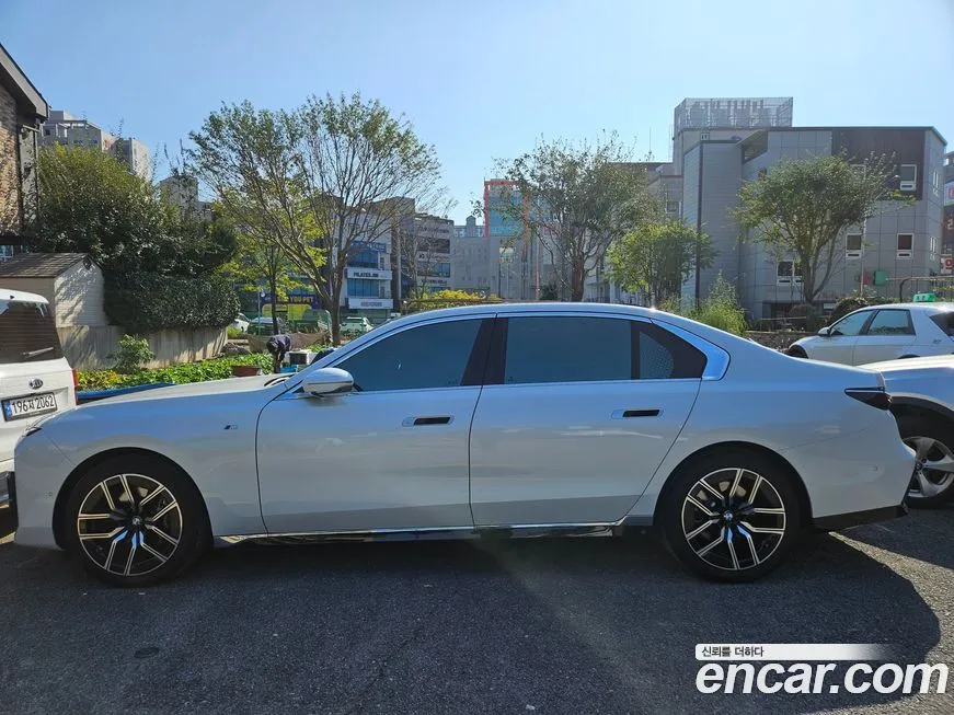 BMW 7-Series 2025 из KR, фото 7