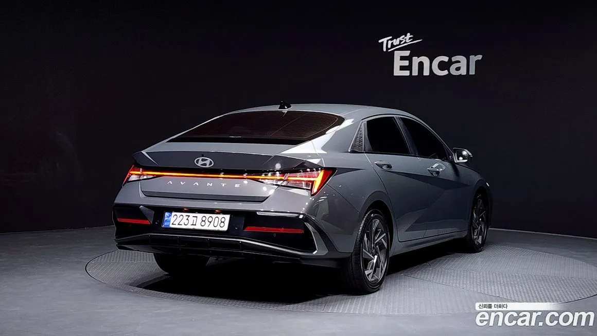 Hyundai AVANTE 2024 из KR, фото 2