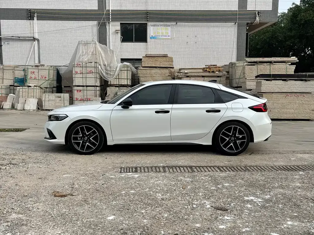 Honda Civic 2023 из CN, фото 5