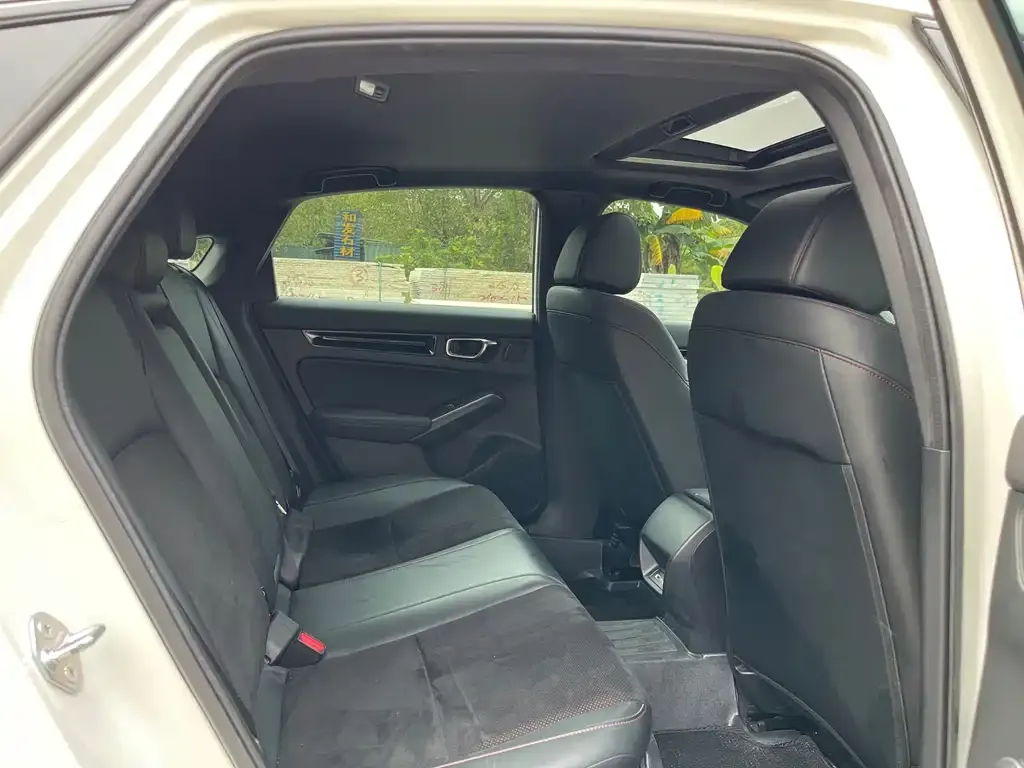 Honda Civic 2023 из CN, фото 9