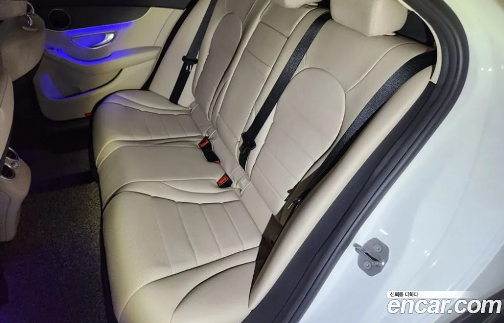 Mercedes-Benz C-Class 2021 из KR, фото 9